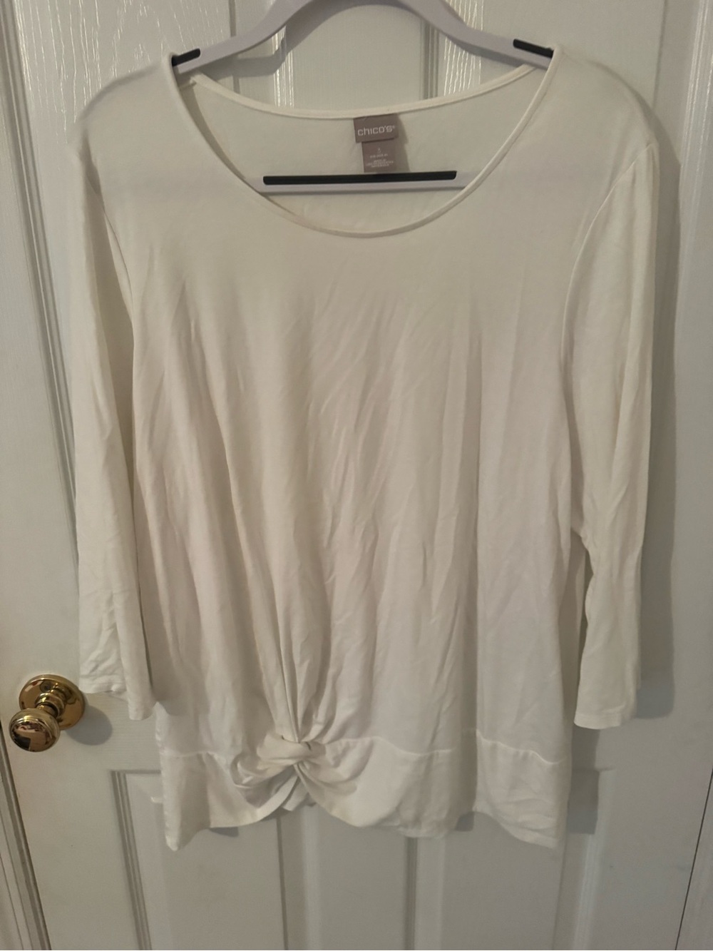 Chico's Ivory Long-Sleeve Front Knot Scoop Top